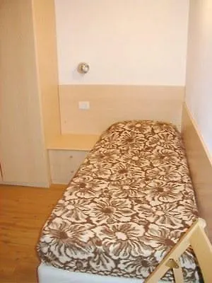 Apartment Decrestina