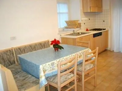 Apartment Decrestina
